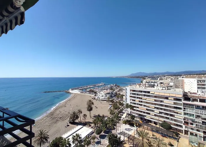 Apartamento en primera línea de playa (Marbella centro)